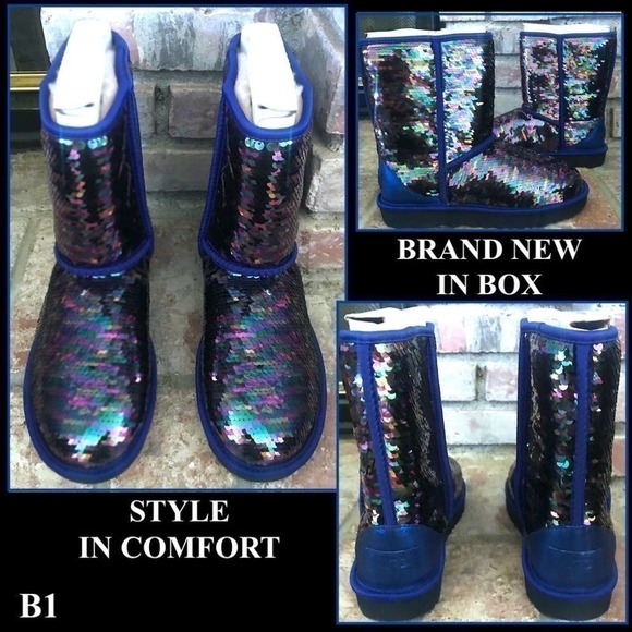 UGG Women Sequin Classic Navy Tonal Boots Side 7 BNIB - Picture 1 of 8